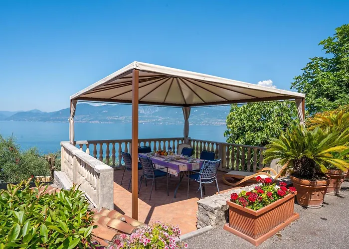 Cavrie * Torri Del Benaco