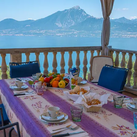 Cavrie Торри-дель-Бенако