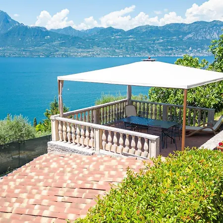 Апартаменты Cavrie *