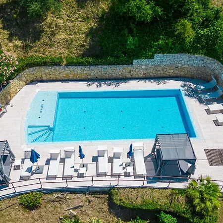 Cavrie * Торри-дель-Бенако