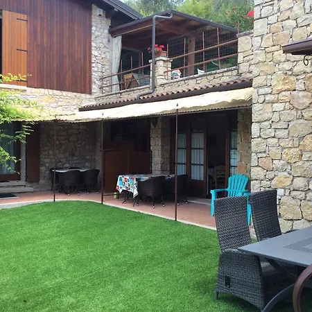 Cavrie Apartmán *