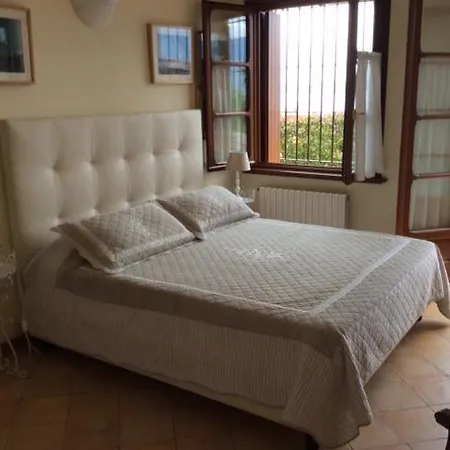 Cavrie Torri Del Benaco