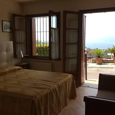 Apartment Cavrie Torri Del Benaco