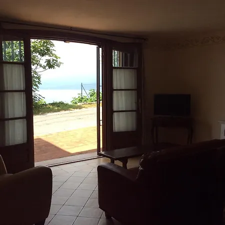 Cavrie Apartment